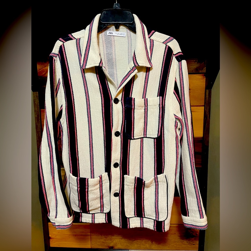 Men's button down shirt. Thick fabric and super soft.